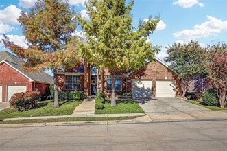 Building Photo - 12480 Leaflet Dr