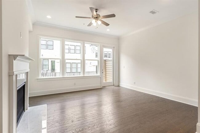 Building Photo - 6803 Prelude Dr