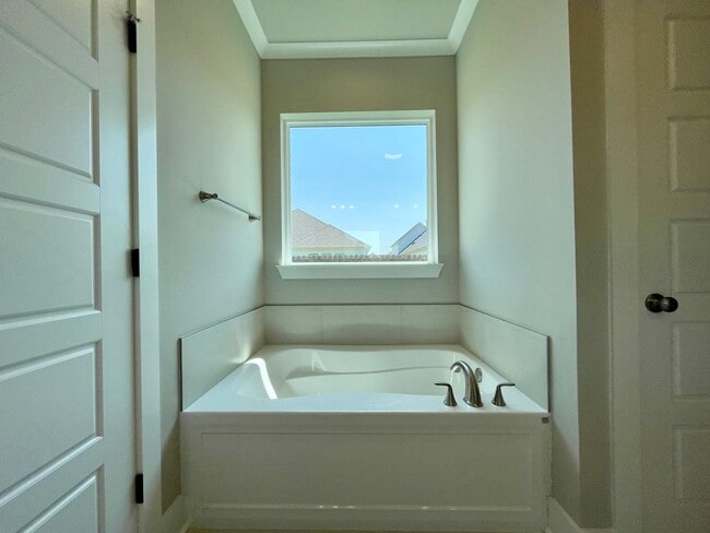 Building Photo - Beautiful home In Ascension!