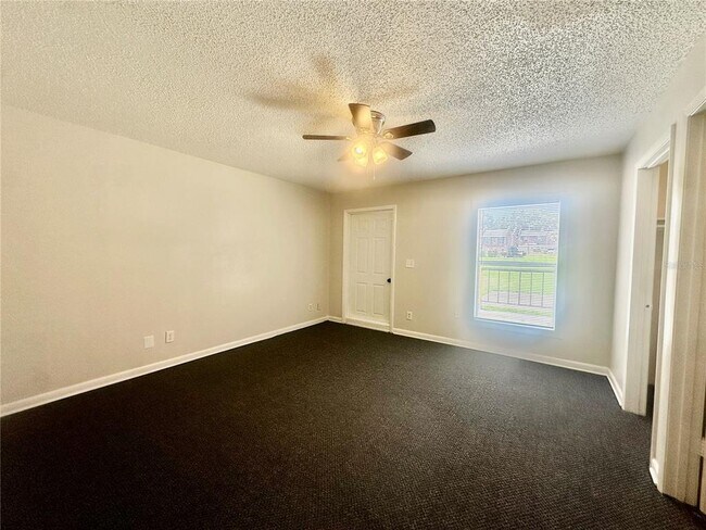 Building Photo - 5850 Cypress Gardens Blvd