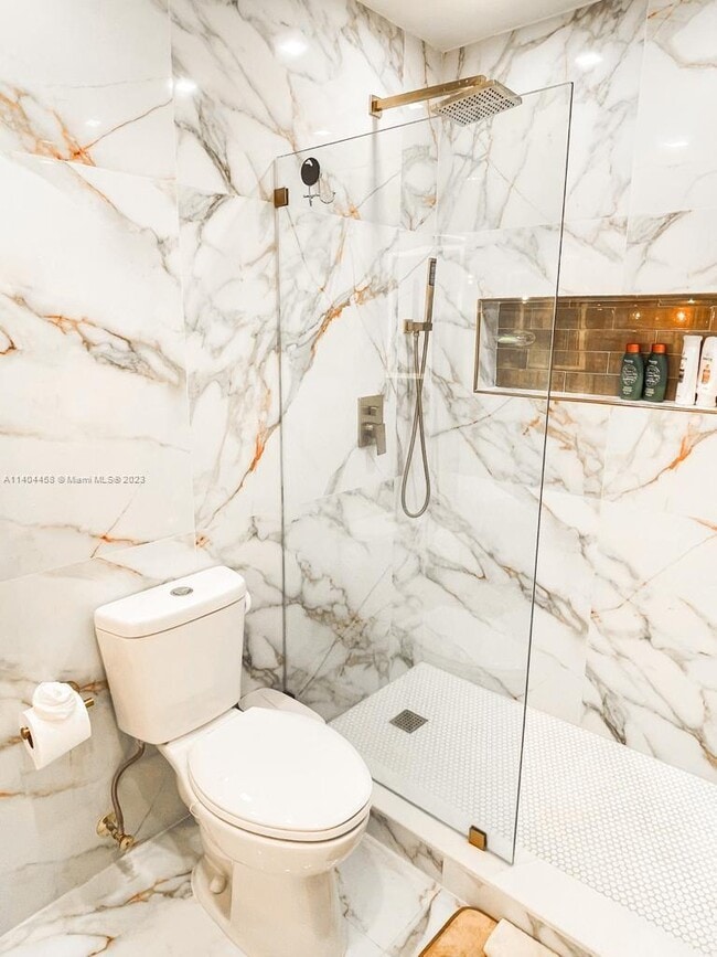 Building Photo - 1937 Sans Souci Blvd