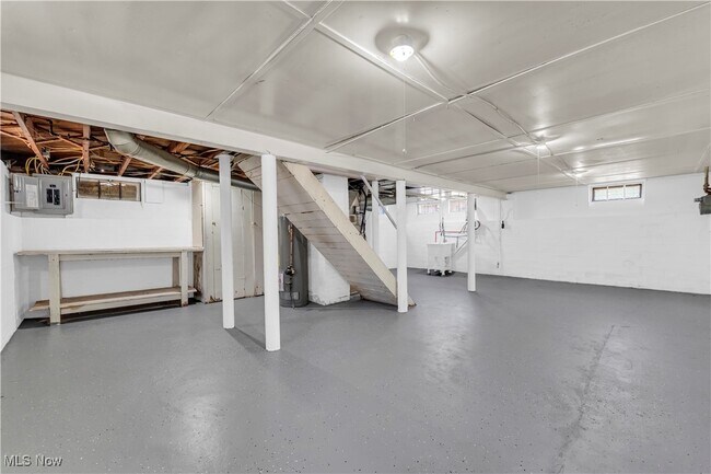 Building Photo - 12107 Worthington Ave