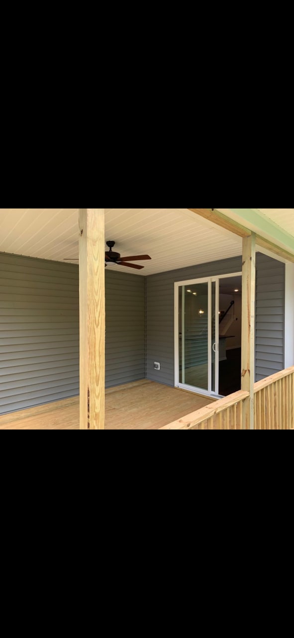 Building Photo - 135 Rossell Park Cir