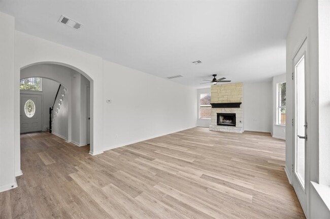 Building Photo - 3103 Cashell Wood Dr