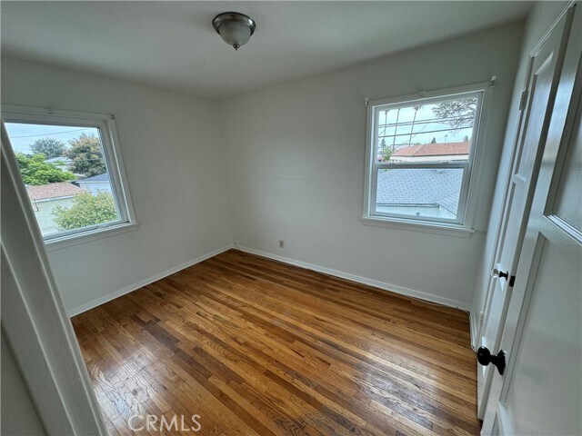 Building Photo - 4458 Linden Ave