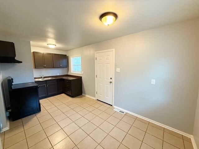 Building Photo - 3153 Normandy Rd