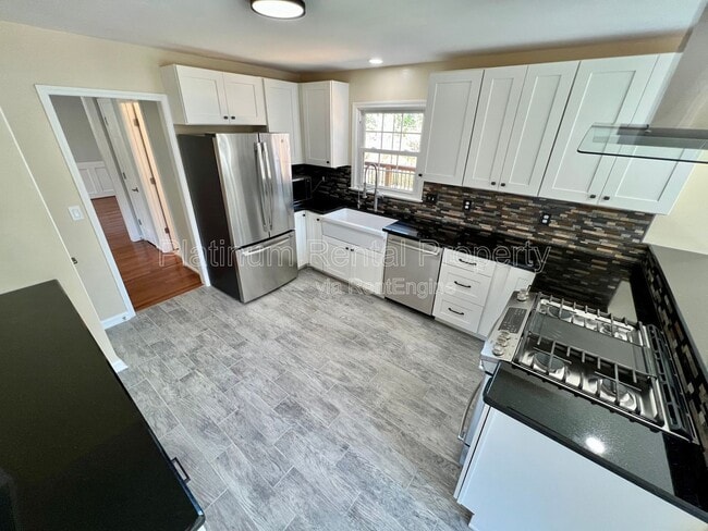 Building Photo - 3707 Rogers Cove