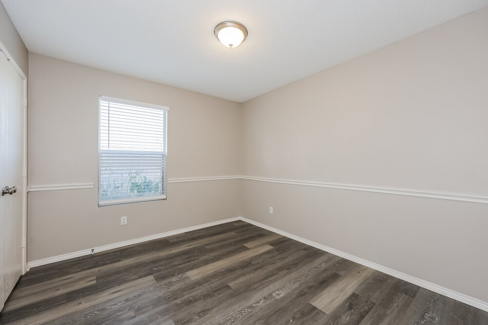 Building Photo - 8757 Garden Springs Dr