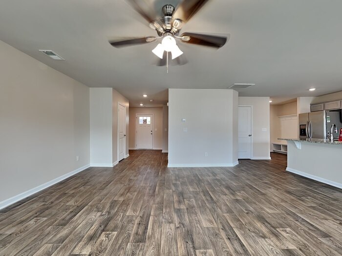 Building Photo - 27 Blue Fescue Way