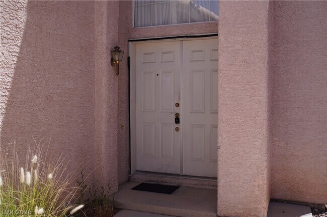 Building Photo - 2312 Reddon Cir