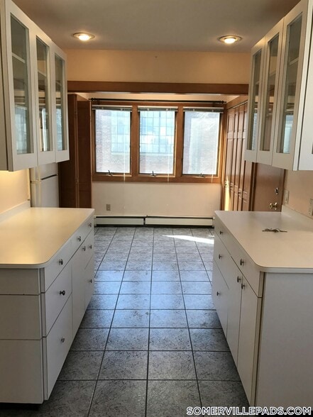 Building Photo - 94 Heath St