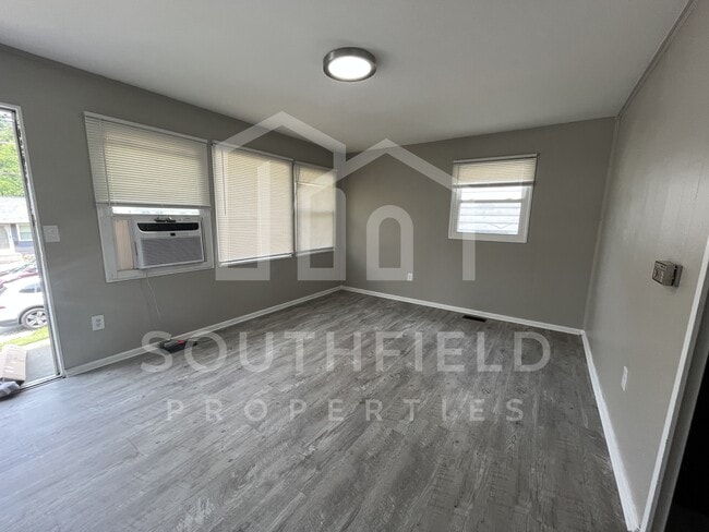 Building Photo - 2552 Sarvis Ct