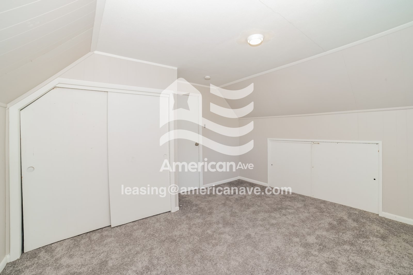 Building Photo - 1706 N Machin Ave