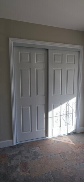 Large Kitchen Pantry - 1551 Hickory Ln