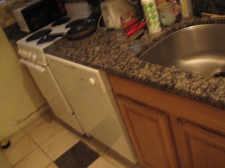 Building Photo - 53 Saint Stephen St