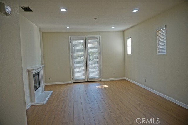 Building Photo - 1372 McFadden Dr