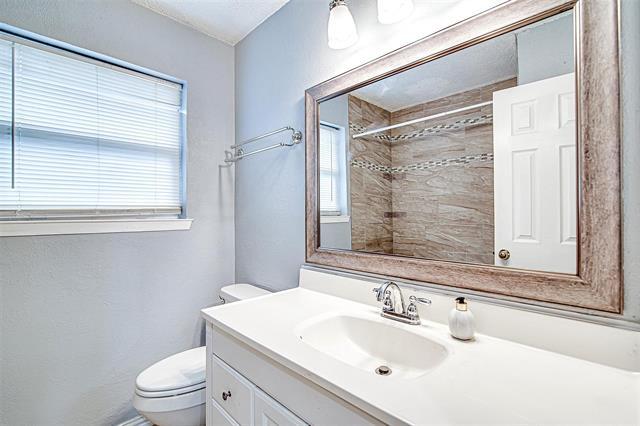 Building Photo - 524 Patterson Dr