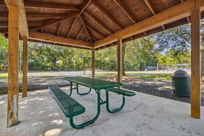 Building Photo - 8342 Amherst Hills Ln