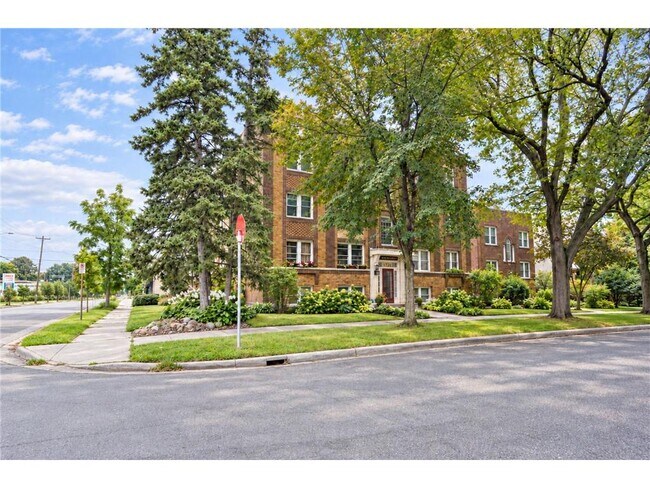 Building Photo - 3603 Aldrich Ave S