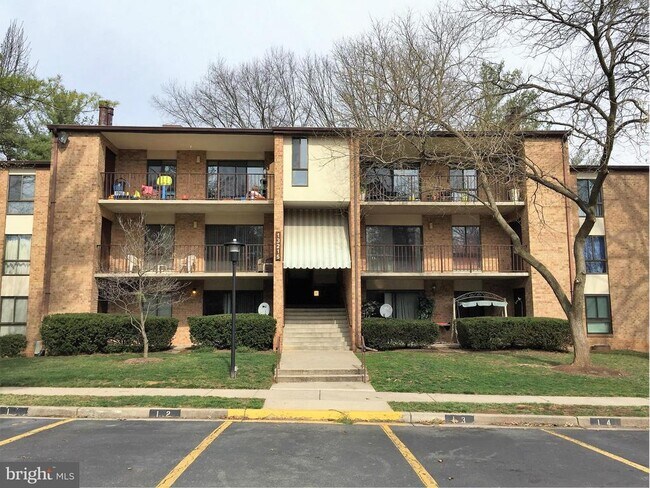 Primary Photo - 13215 Dairymaid Dr