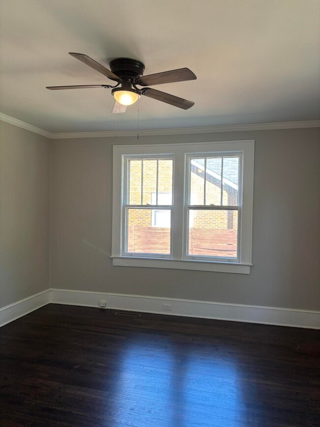 Building Photo - 41 W Charlotte Ave