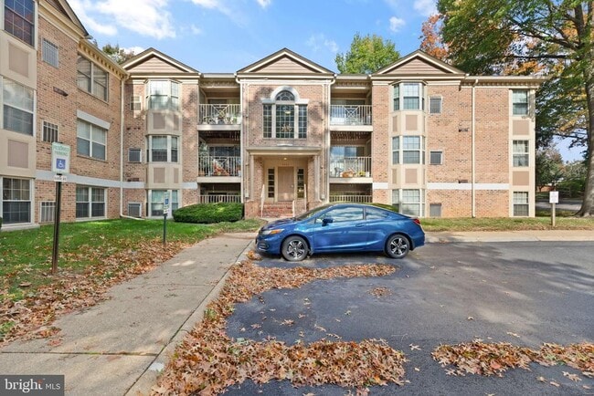 Building Photo - 3400 Tulleys Pointe Ct