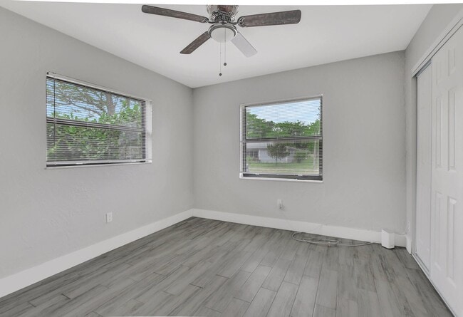 Building Photo - 4593 Appalachian St