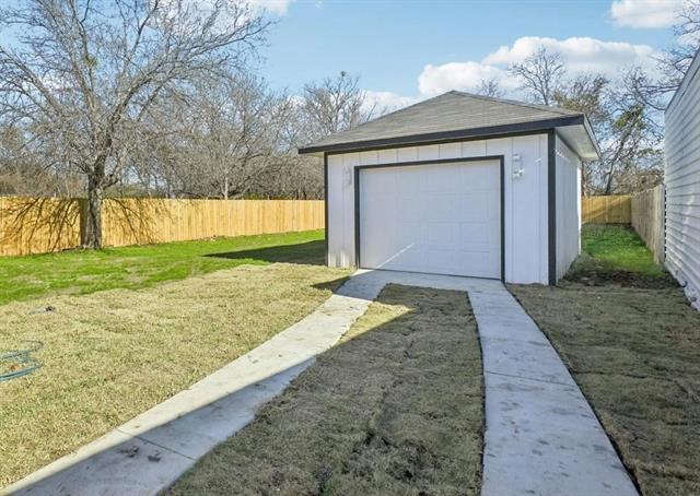 Building Photo - 3853 Stalcup Rd
