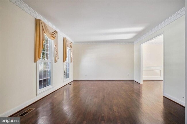 Building Photo - 1221 Forestville Dr