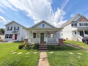 Building Photo - 138 Mansfield St