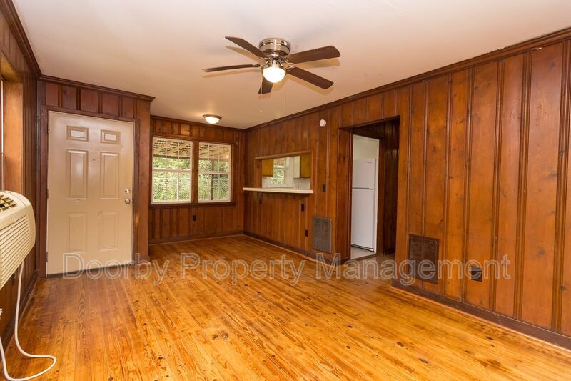 Building Photo - 3302 Harrison Pike