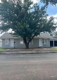 Building Photo - 406 22nd St