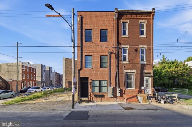 Building Photo - 630 W Cumberland St