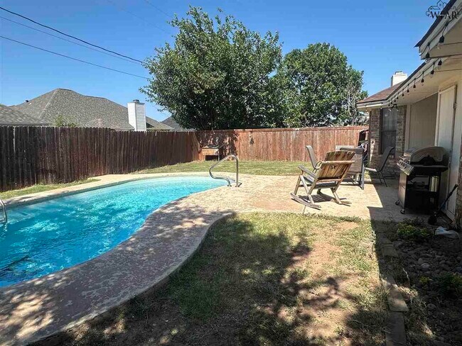 Building Photo - 4412 Post Oak Dr
