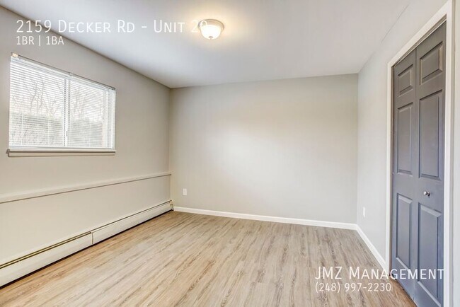 Building Photo - 2159 Decker Rd