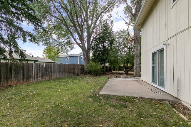 Building Photo - 3406 Avon Ct