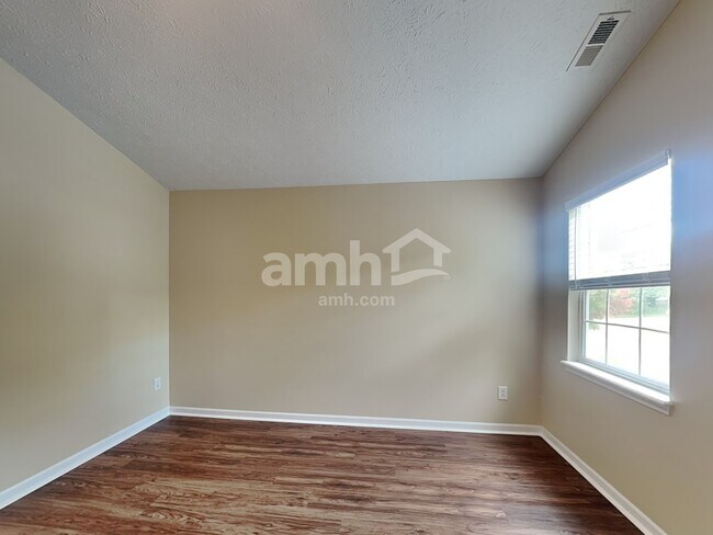 Building Photo - 1925 Tourmaline Dr