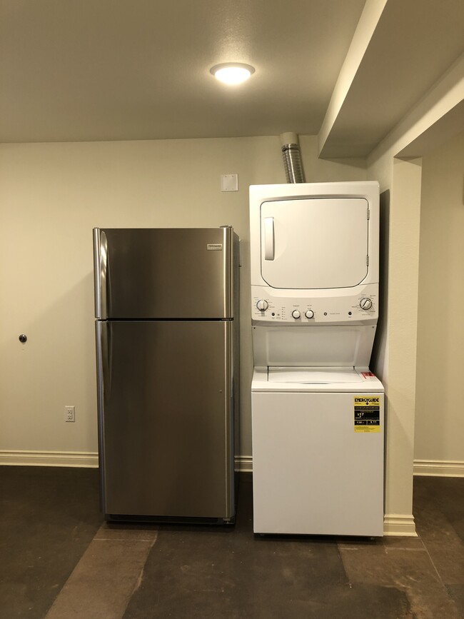 refrigerator and Washer/dryer - 6315 NE 36th Ave