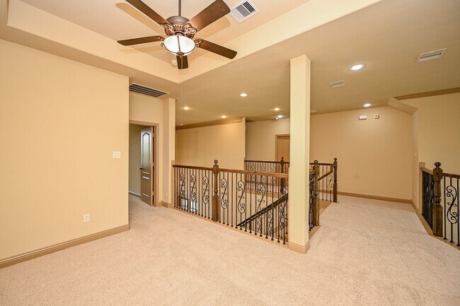 Building Photo - 5327 Sloan Falls Ct
