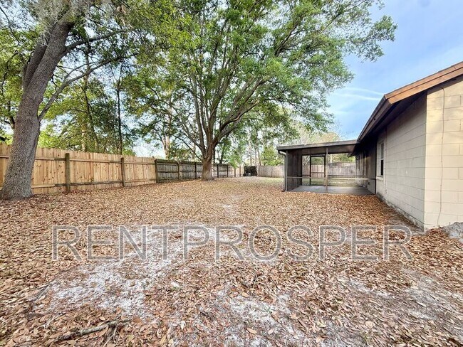 Building Photo - 2310 Pebble Ct