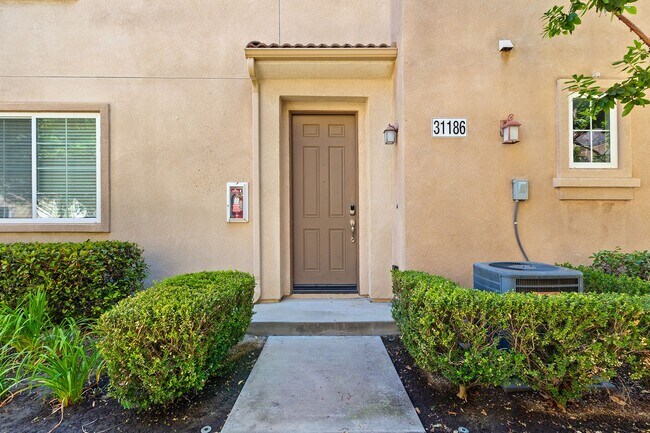 Building Photo - 31186 Lavender Ct