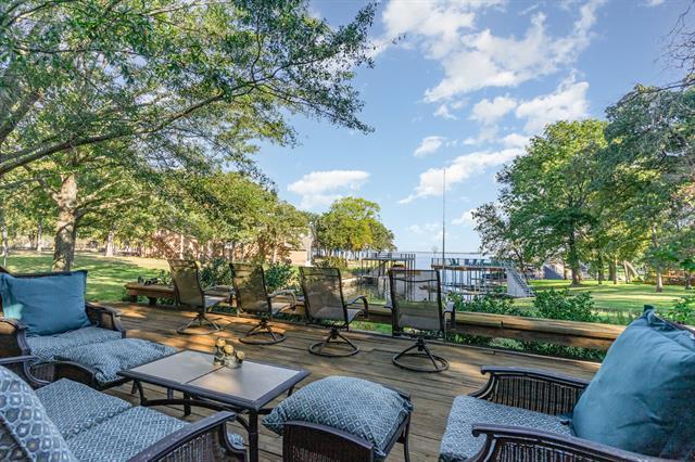 Building Photo - 355 Beachside Dr