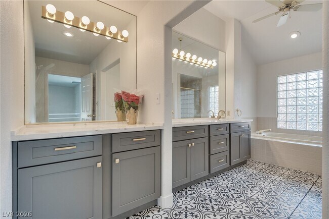 Building Photo - 4992 Crooked Stick Way