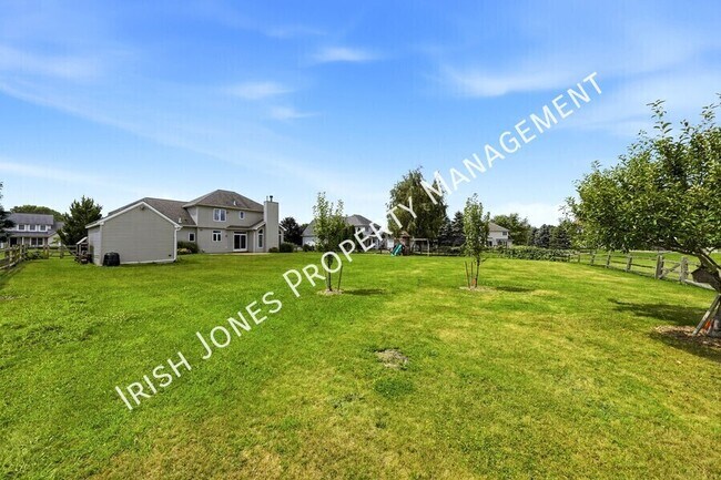 Building Photo - 109 Ashwood Ln