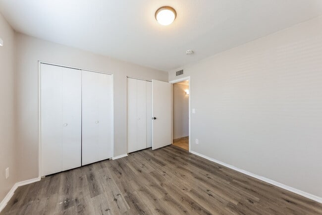 Building Photo - 20620 N 18th Ave