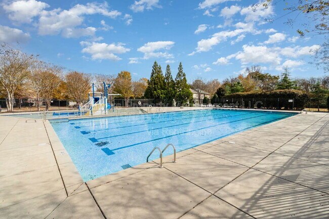 Building Photo - 5608 Cactus Valley Rd