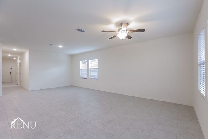 Building Photo - 18378 Los Gabrieles Wy