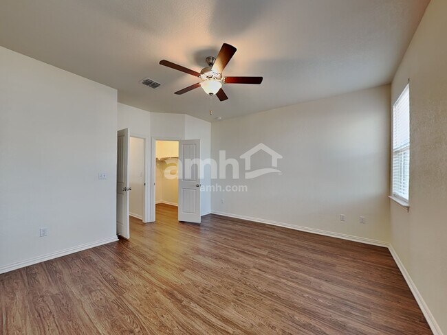 Building Photo - 2716 Geronimo Creek