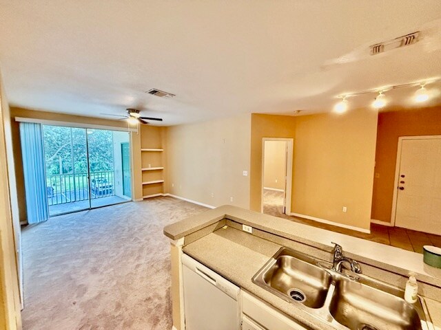 Building Photo - 8830 Dunes Ct