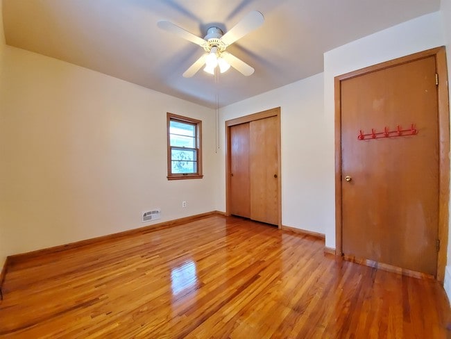 Building Photo - 1857 17th St NW